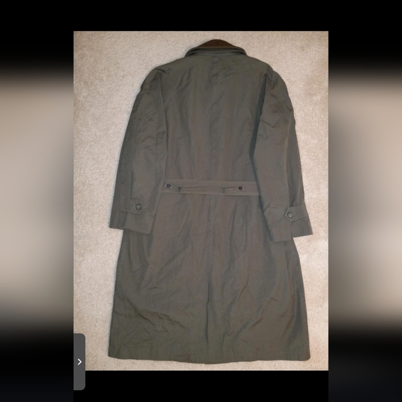 Jos A Bank trench coat size 40s - Picture 5 of 13
